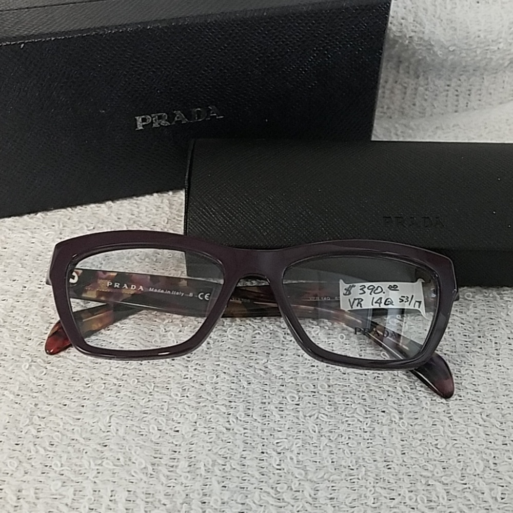 Prada Frame